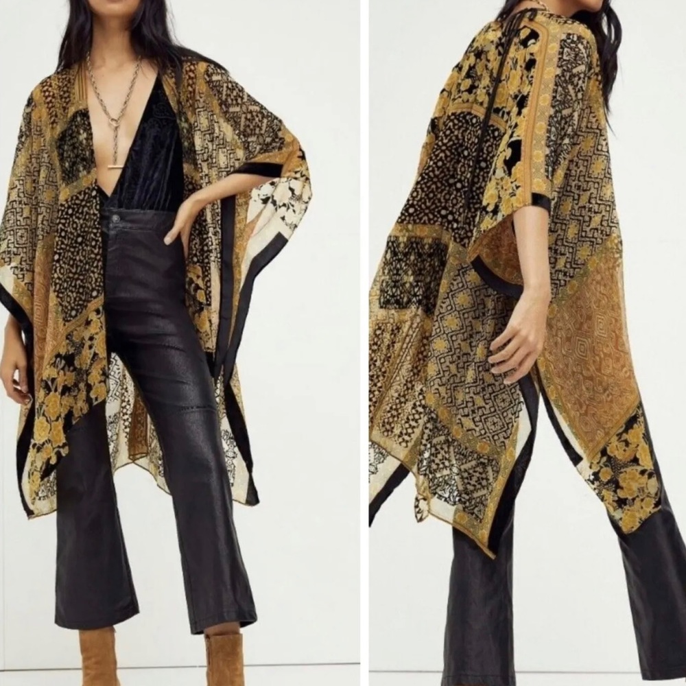 FREE PEOPLE BEGUILED PATCHWORK KIMONO (O/S)